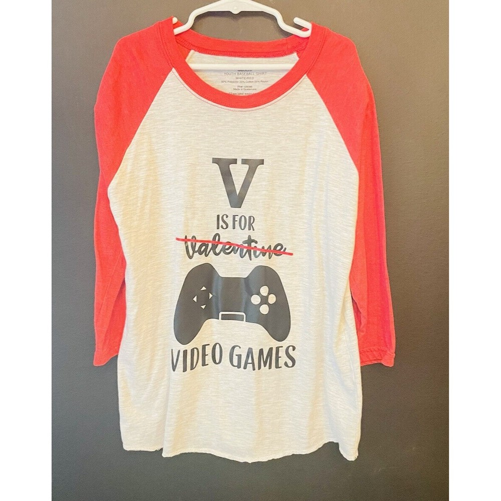 V is For Video Game Valentine’s Day Raglan Baseball Shirt Kids Sz Youth Medium